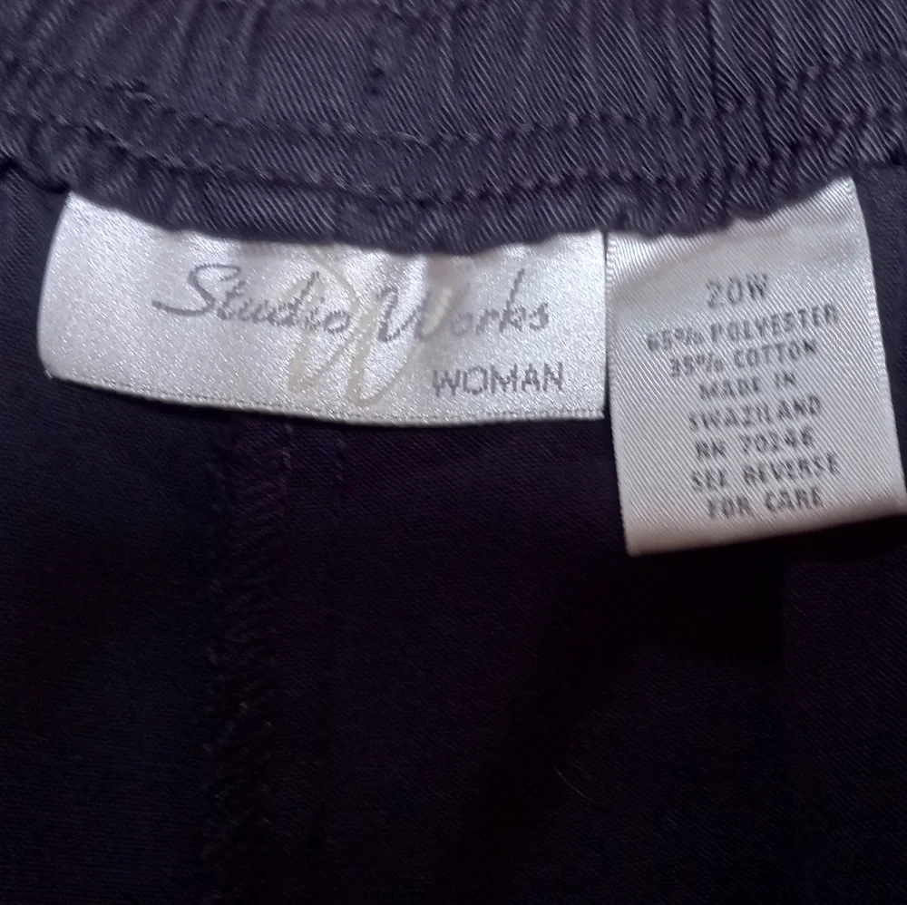 Studio Works Women's Black Athletic Drawstring Shorts - Picture 2 of 3